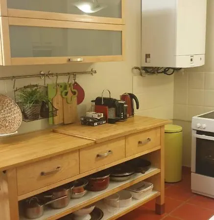 Bonnard - View In 90 Sqm Airconditioned