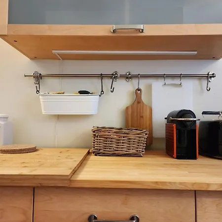 Bonnard - View In 90 Sqm Airconditioned