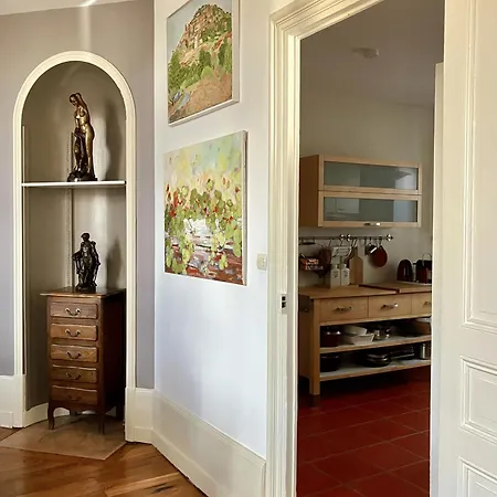 Bonnard - View In 90 Sqm Airconditioned Dijon