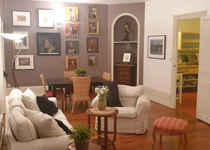 Bonnard - View In 90 Sqm Airconditioned