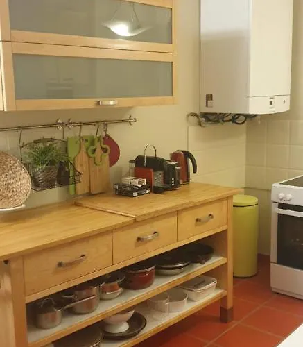 Bonnard - View In 90 Sqm Airconditioned