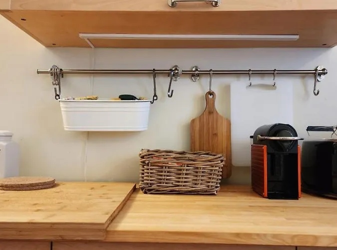 Bonnard - View In 90 Sqm Airconditioned