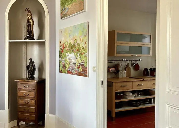 Bonnard - View In 90 Sqm Airconditioned Dijon